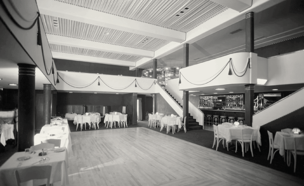 Matt Howard's Nightclub in San Diego, c1937.